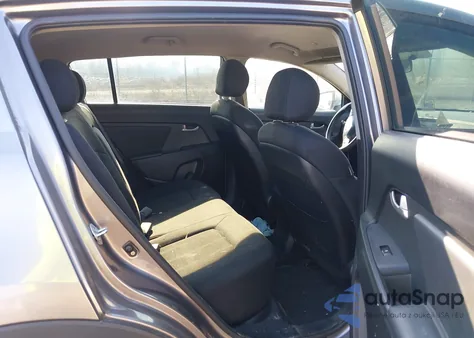 2011 Kia Sportage Lx z USA, uszkodzony, nr VIN KNDPB3A20B7143583